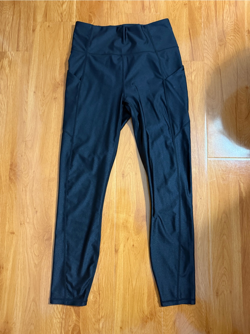 Fabletics 7/8 Shine High-Waist Black Active Leggings - M